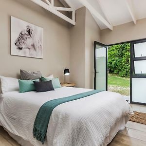 15 Port Elizabeth Country Getaway Deer Park Estate15